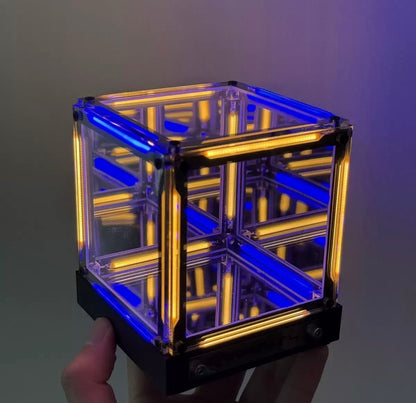 InfinityCube™ — Cubo LED con Efecto Infinito